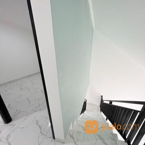 Rumah di Cibodas Kota Tangerang Dekat Supermal Karawaci, SMAN 8 Tangerang, Pasar Modern Mutiara