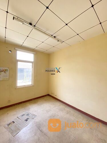 Rumah Darmo Harapan Utara dekat Raya Satelit Regency Sit