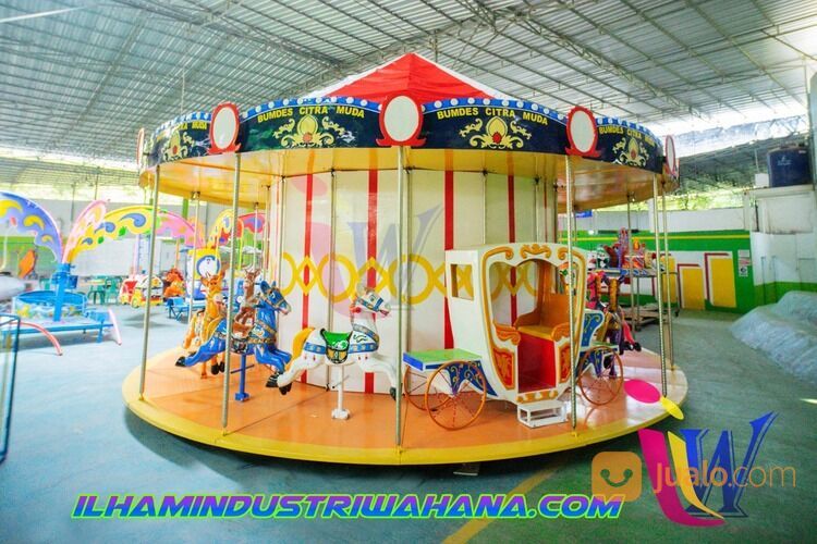 wahana carousel komedi putar kuda