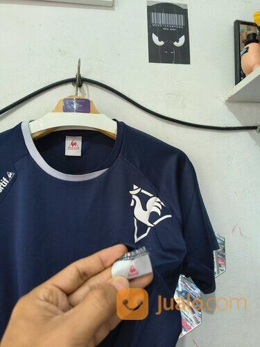 Kaos Le Coq Sportif Biru Dongker Small Logo Putih