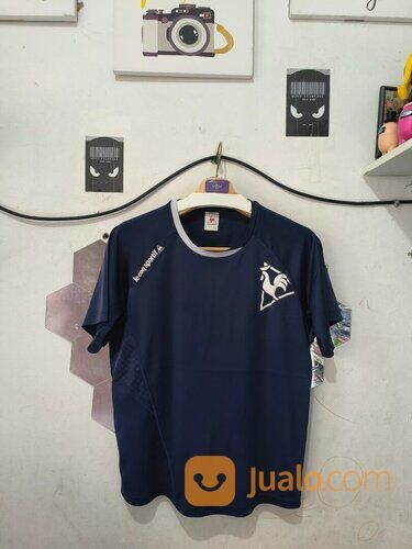 Kaos Le Coq Sportif Biru Dongker Small Logo Putih