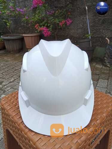 Helm safety proyek