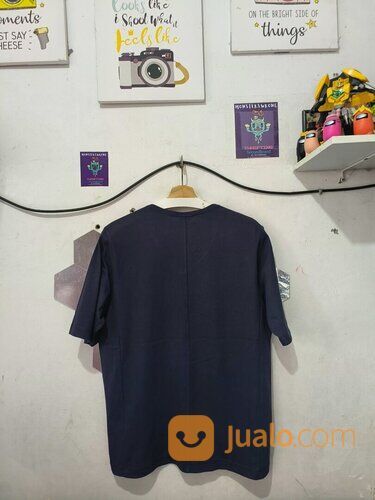 Kaos Champion Biru Navy Polos Leher V