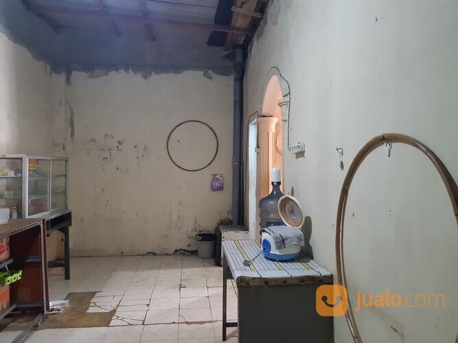 Rumah di Perumahan Kebonsari Indah, Jember