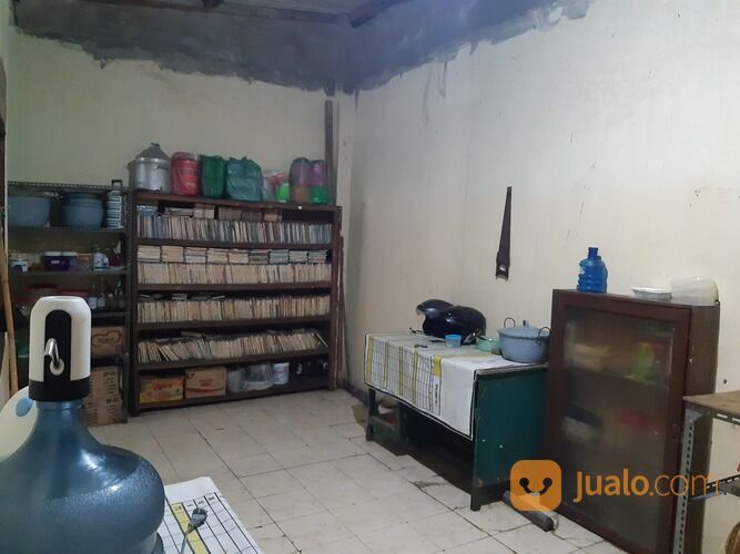 Rumah di Perumahan Kebonsari Indah, Jember