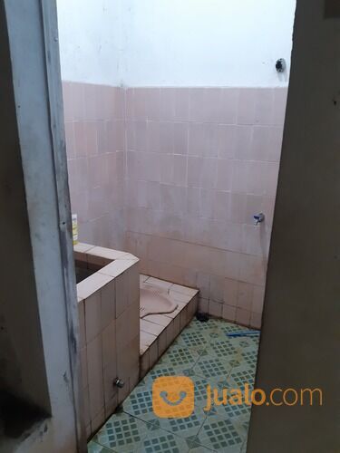 Rumah di Perumahan Kebonsari Indah, Jember