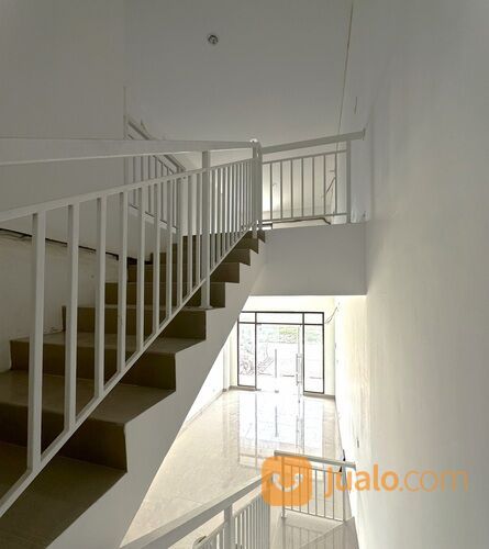 Ruko Siap pakai 2lt uk 4x12 48m di Jakarta Business District JBD Jakarta Garden City JGC