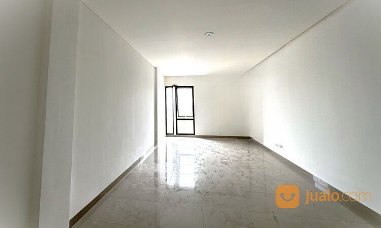 Ruko Siap pakai 2lt uk 4x12 48m di Jakarta Business District JBD Jakarta Garden City JGC