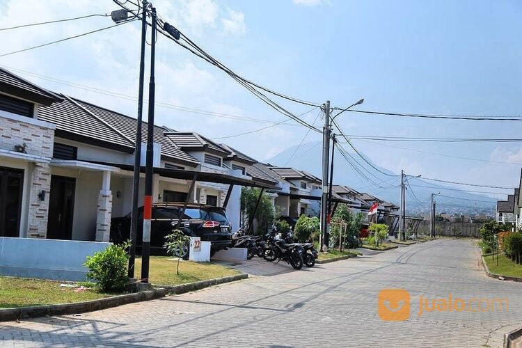 Free Angsuran Selama 1 Tahun Bumi Panyawangan Real Estate Cileunyi