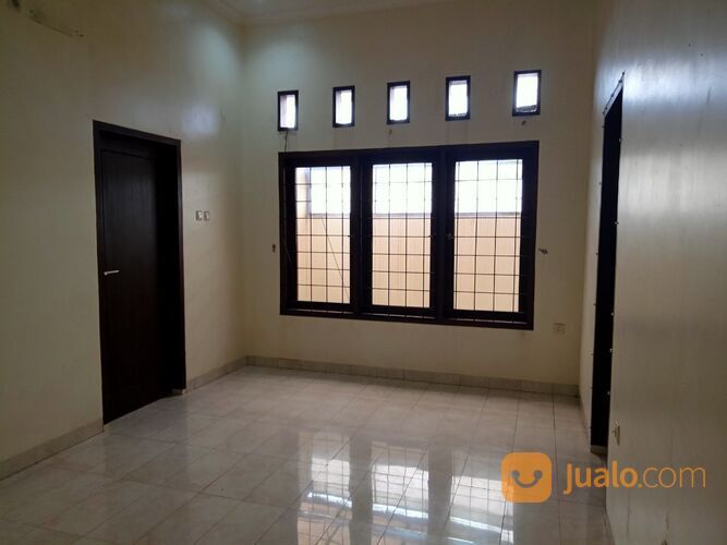 Rumah dekat masjid di cibeureum kota sukabumi