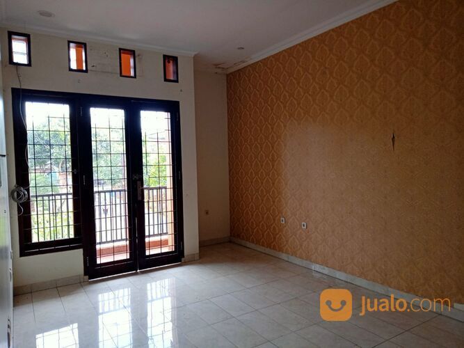 Rumah dekat masjid di cibeureum kota sukabumi