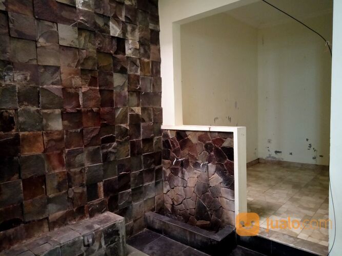 Rumah dekat masjid di cibeureum kota sukabumi