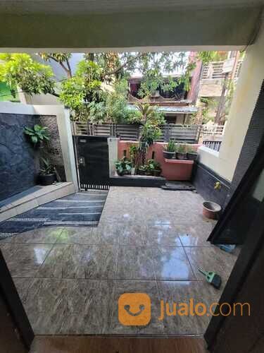 Rumah Dikontrakan 2 lantai Wilayah Pisangan Baru Matraman Jakarta Timur Siap huni