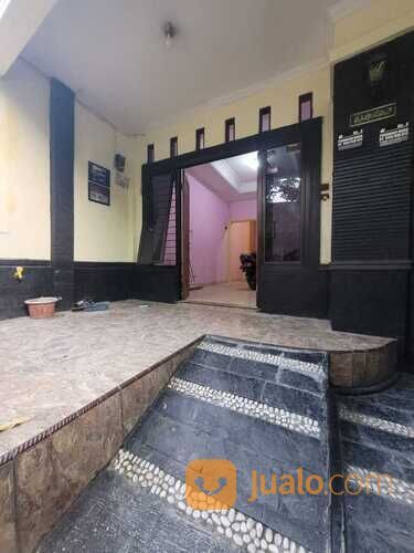 Rumah Dikontrakan 2 lantai Wilayah Pisangan Baru Matraman Jakarta Timur Siap huni