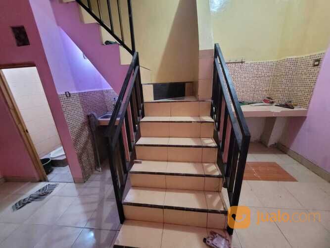 Rumah Dikontrakan 2 lantai Wilayah Pisangan Baru Matraman Jakarta Timur Siap huni