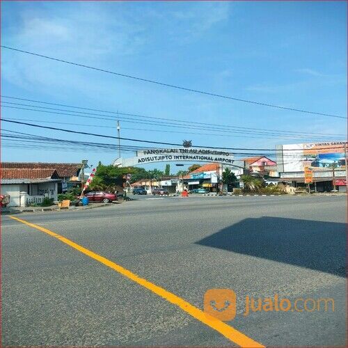 Dekat Lapangan Sembego, Maguwo, 100 an M2. Akses Mobil