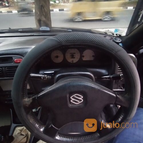 SUZUKI BALENO 1.5cc Tahun 2001