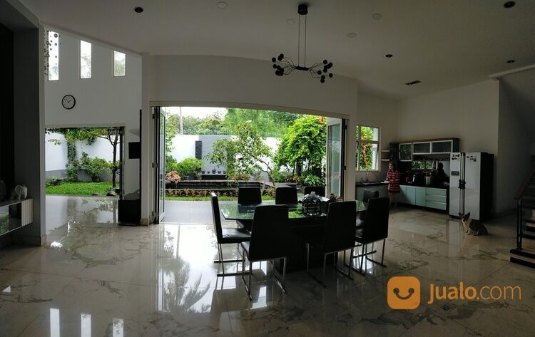 RUMAH ASRI TAMAN TELAGA GOLF BSD