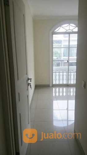 Rumah Green Mansion, Daan Mogot, Jakarta Barat