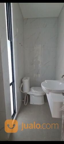 Rumah Siap Huni Cluster Fedora Park Suvarna Sutera Cikupa Tangerang