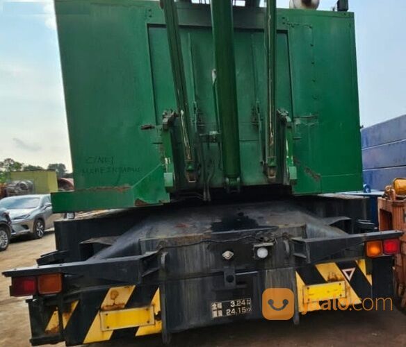 Mobile Crane Rangka Nissan Kapasitas 50 Ton