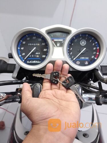 Yamaha Vixion Old 2012 Albino