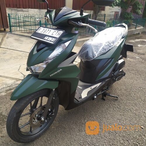 Honda beat deluxe 2023 bulan 9 like new low km plat tangerang