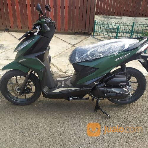 Honda beat deluxe 2023 bulan 9 like new low km plat tangerang