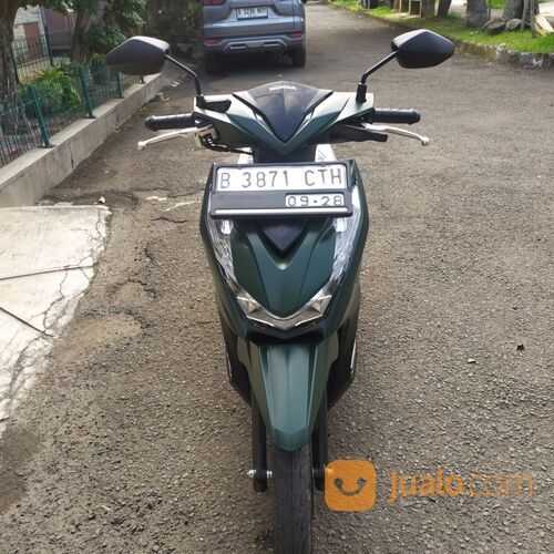 Honda beat deluxe 2023 bulan 9 like new low km plat tangerang