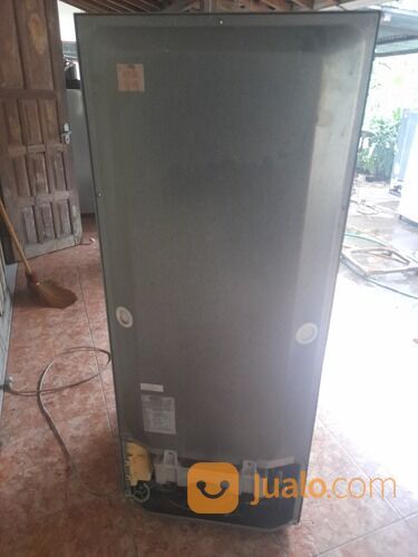 Kulkas 2 pintu Toshiba normal nego antar cod