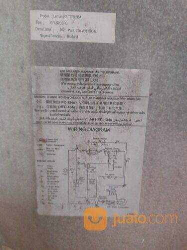 Kulkas 2 pintu Toshiba normal nego antar cod