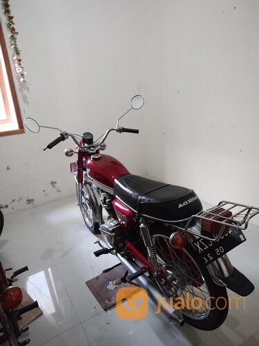 Motor second Honda CB 100 thn'76 Original, mulus.