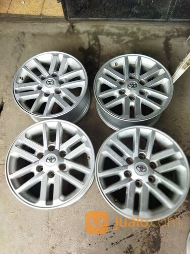Velg oem original Toyota Fortuner vnt