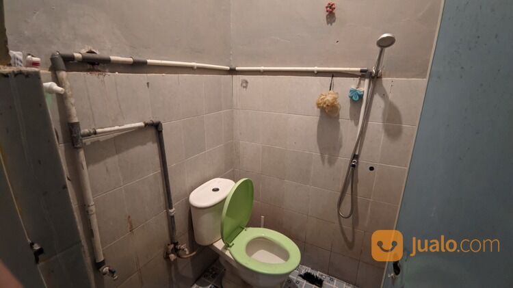 (BWI A.377) Rumah di Perum BMI Blok Penataran No. 17 Maron Kec. Genteng - Banyuwangi