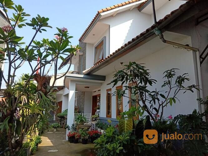 Rumah Mewah Luas Bonus Paviliun di Turangga Dekat Trans Studio Mall Bandung