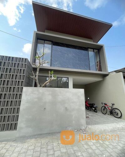 Rumah Modern di Tiyasan Condongcatur Dekat Kuliner Sate Ratu