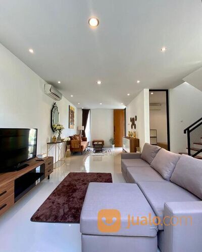 Rumah Modern di Tiyasan Condongcatur Dekat Kuliner Sate Ratu