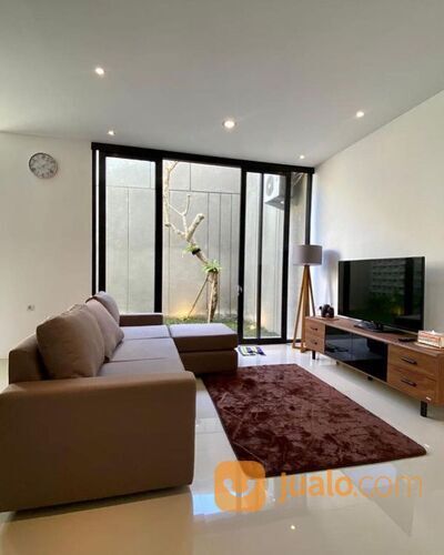 Rumah Modern di Tiyasan Condongcatur Dekat Kuliner Sate Ratu