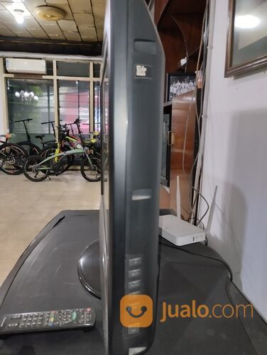 TV Second Merk Panasonic 32 Inch