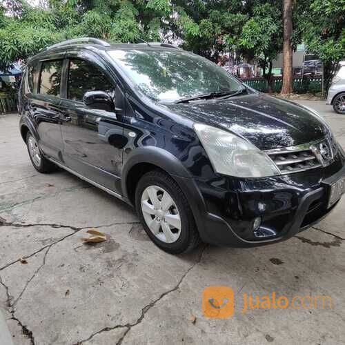 NISSAN LIVINA X GEAR 2011