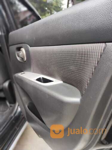 NISSAN LIVINA X GEAR 2011