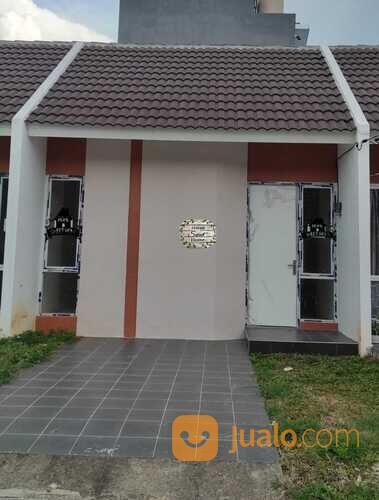 Rumah di Mutiara Gading City Cluster New Liverpool , Bekasi