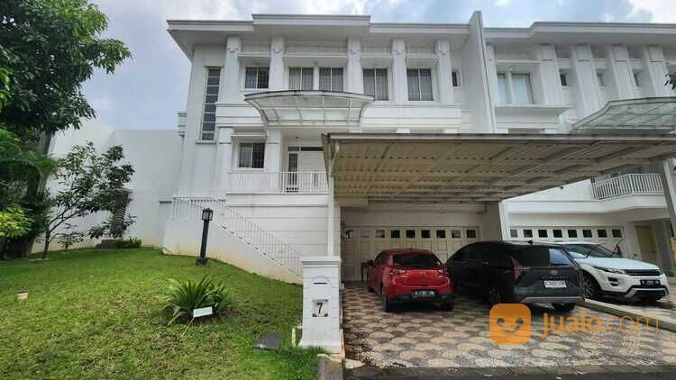 Rumah mewah di Cluster Amethyst Gading Serpong
