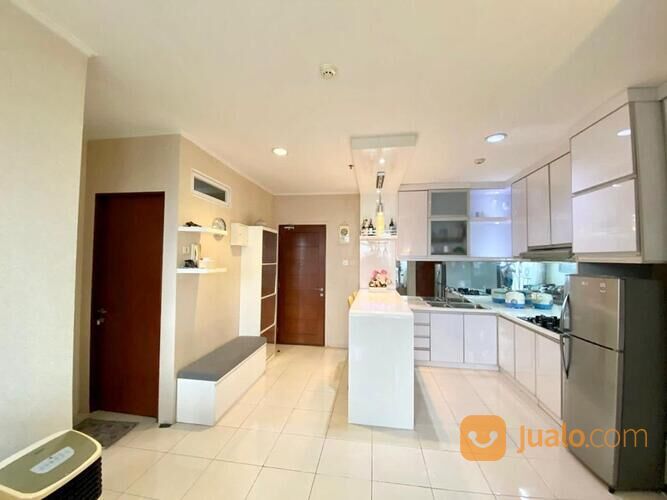 APARTEMEN CASABLANCA MANSION