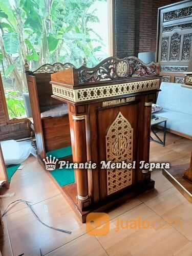 Mimbar Minimalis Jati Atau Podium Masjid
