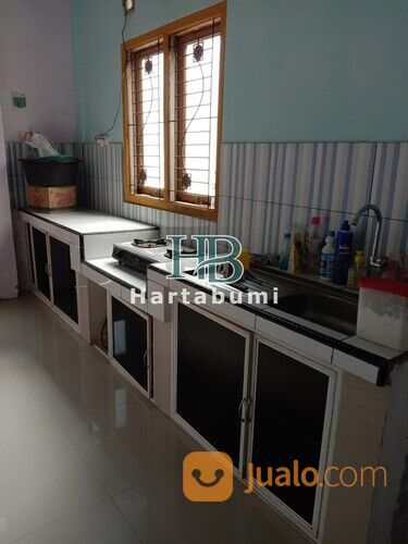 Rumah di Kauman Dekat Pasar Kalangbret Tulungagung Halaman Luas