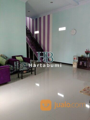 Rumah di Kauman Dekat Pasar Kalangbret Tulungagung Halaman Luas