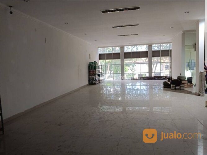 RUKO GANDENG DI BOULEVARD KELAPA GADING