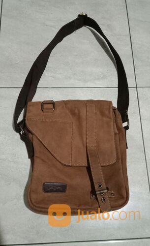 Jaket KOREAN ARMY ASLI DAN Tas LEE COOPER ASLI