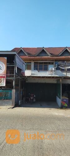 3 RUKO GANDENG JALAN PRAMUKA